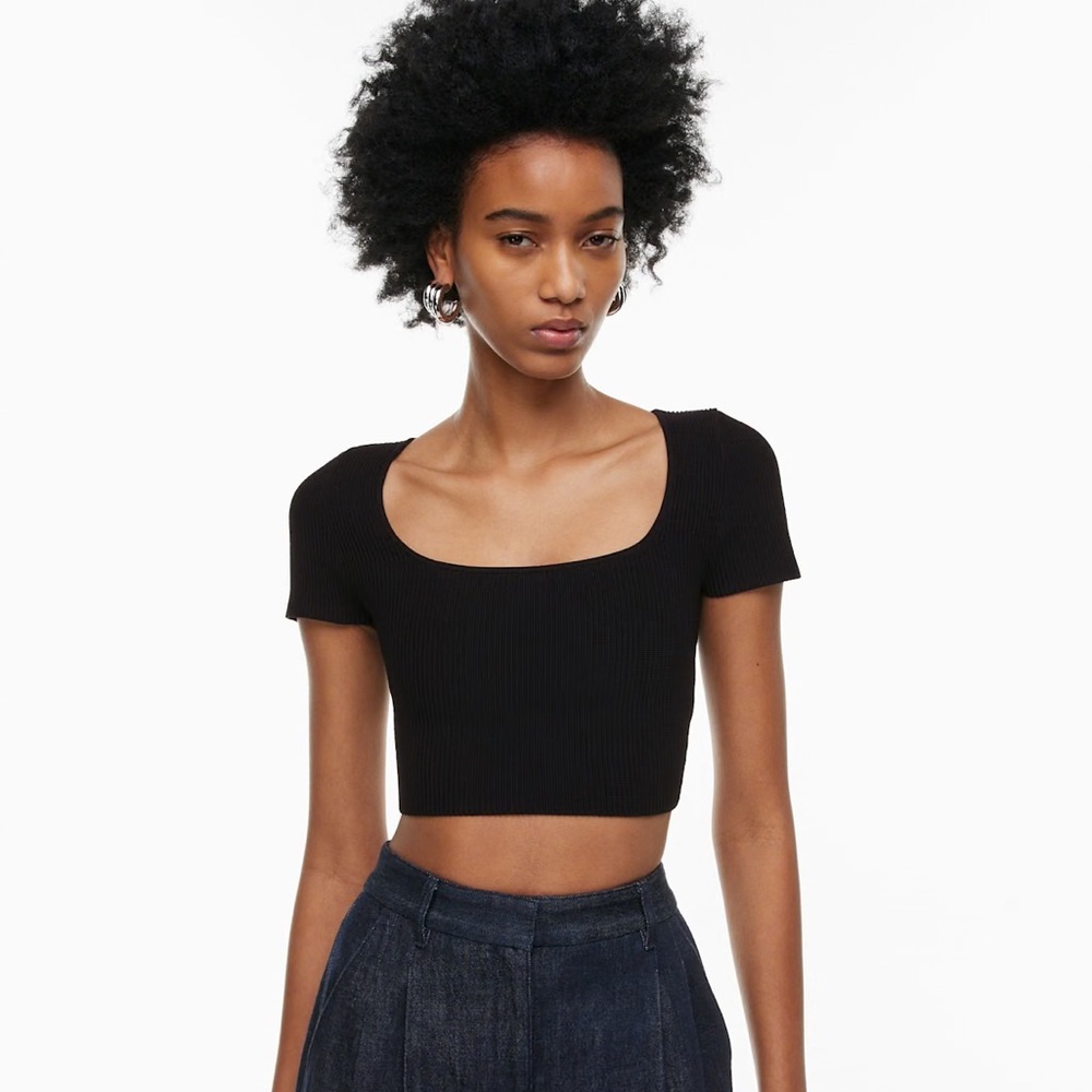 Aritzia Babaton Sculpt Knit Squareneck Top